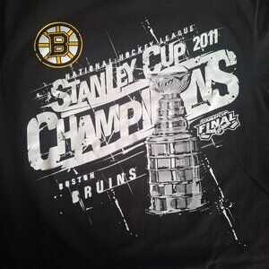 T Shirt NHL Boston Bruins 2011 Stanley Cup Champions Reebok Adult Size L Large